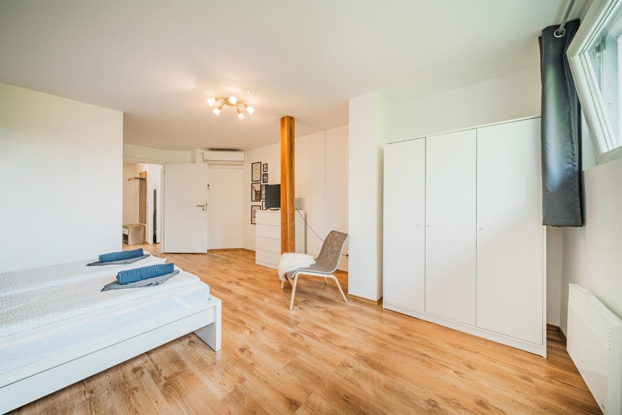 Panorama-Apartments In Unmittelbarer See-Nahe Schiefling am See Eksteriør billede
